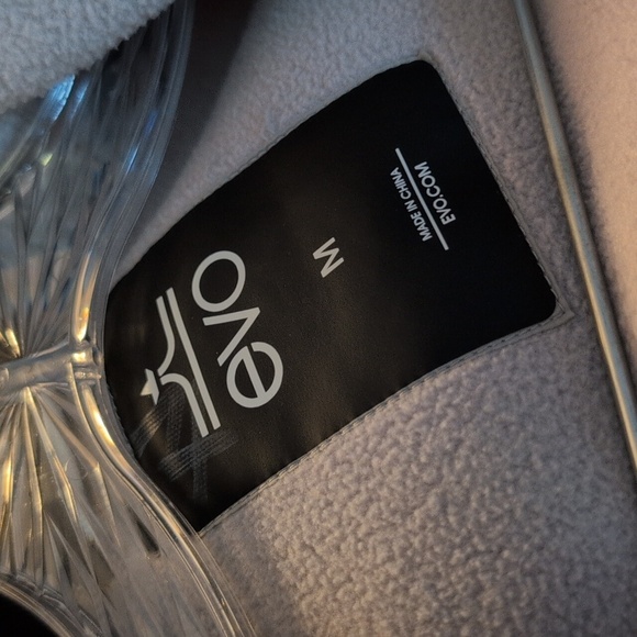 Evo Women's Performance half Zip Sweater - Picture 3 of 3